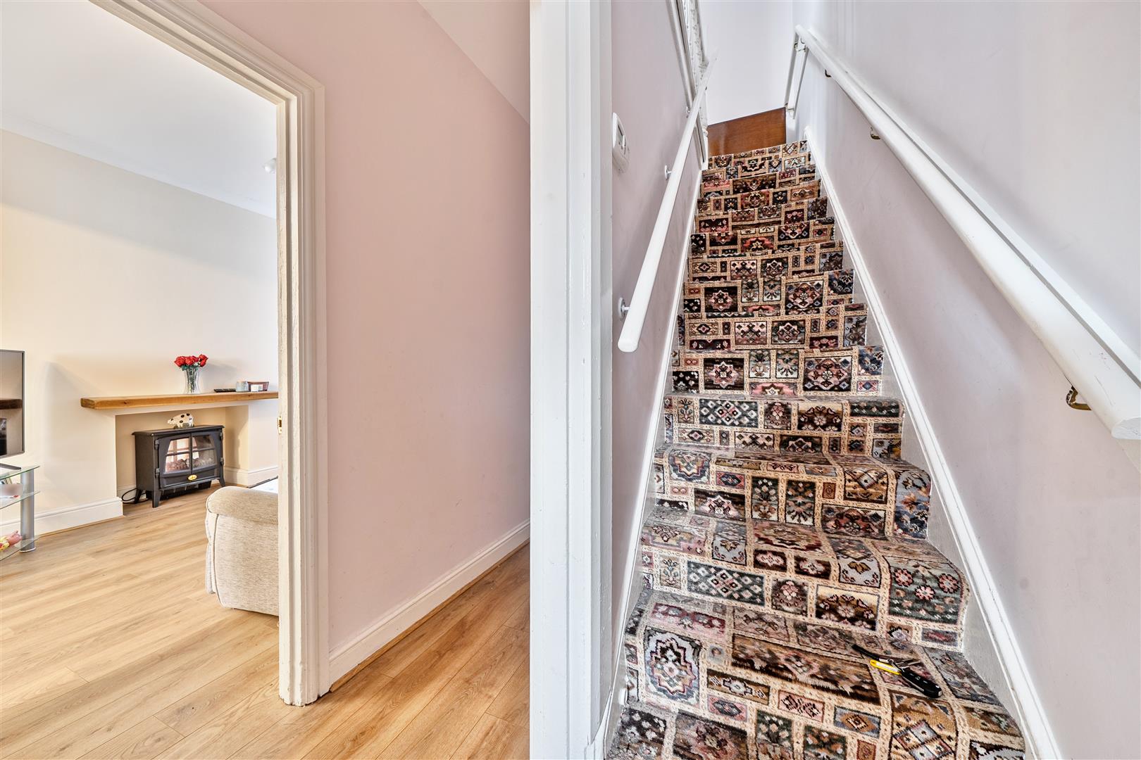 Armine Road, Fforestfach, Swansea, SA5 8DD